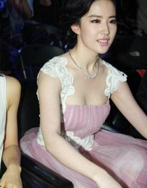 柳岩爆料刘亦菲视频合集,刘亦菲幕后视频合集大曝光
